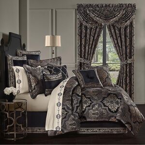 J Queen New York WINDHAM King Comforter Set with Square & Boudoir Pillows NEW